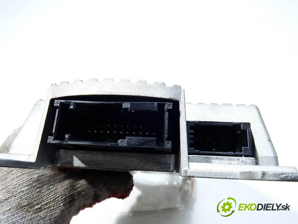 BMW 3 E90    E91 LIFT KOMBI 5D 2.0D 184KM 08-11  modul COMBOX BLUETOOTH 9257161