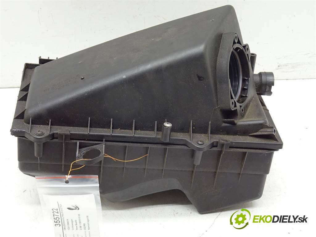 Volkswagen New Beetle  2000 85KW 2.0B 115KM 97-05 1984 obal filtra vzduchu 1C0129607A (Kryty filtrů)