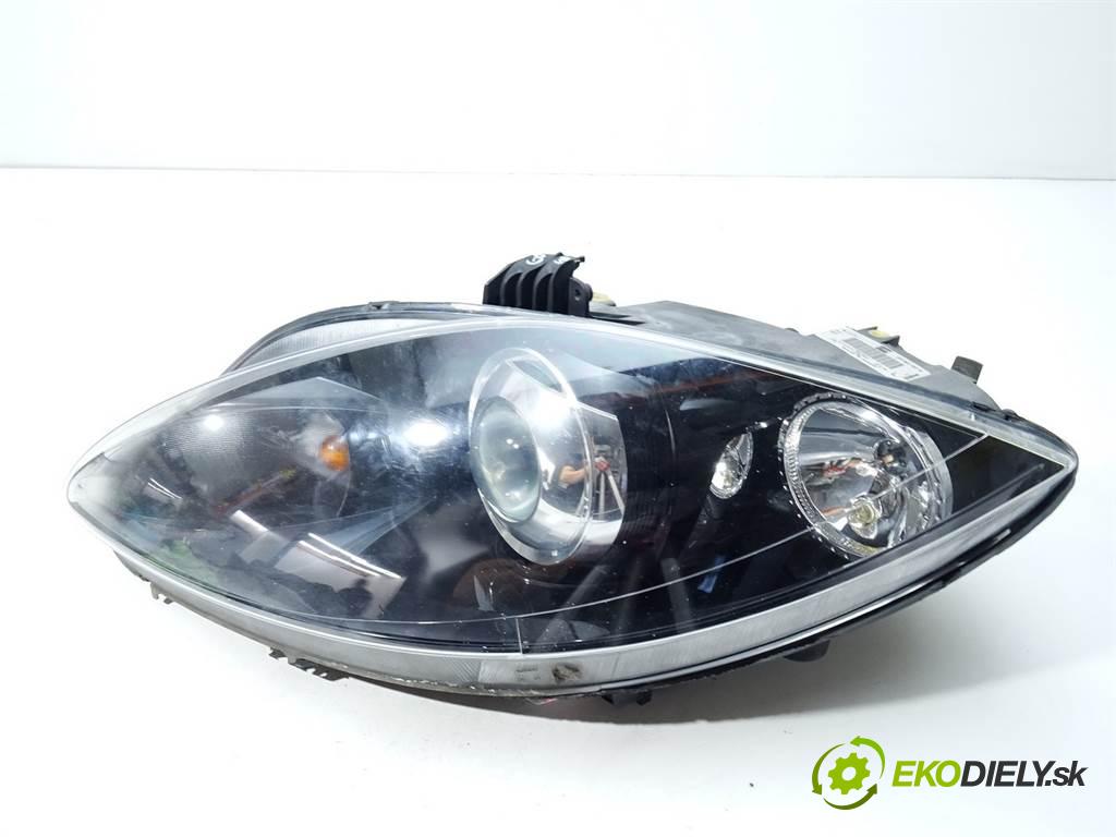 Seat Altea XL  2006  1.6B 102KM 04-15 1600 světlomet levý XENON 1P1941007B