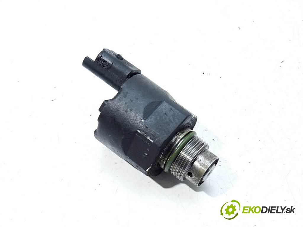 Renault Scenic II FL  2007 78 kW 1.5DCI 106KM 06-09 1500 Regulátor tlaku paliva  (Ostatné)