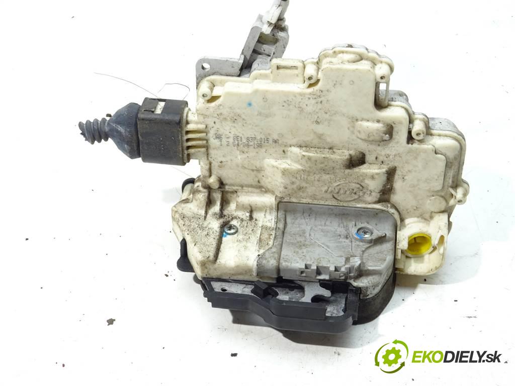 Audi A4 B7  2006 103KW KOMBI 5D 2.0TDI 140KM 04-08 1968 zámok přední část levý 8E1837015AA