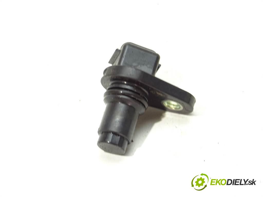 Infiniti Q50S  2018 223 kW SEDAN 4D 3.0T V6 303KM 14- 3000 snímač pozice vačkového hřídele 167-12U20 (Snímače polohy kliky, vačky)