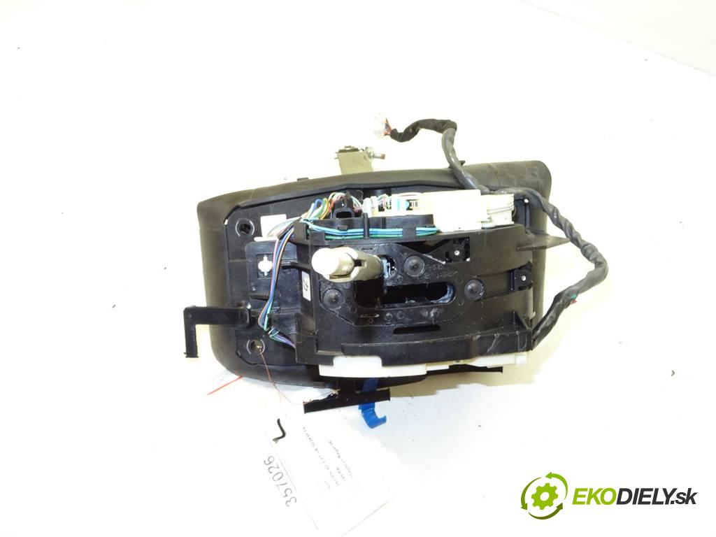 Infiniti Q50S  2018 223 kW SEDAN 4D 3.0T V6 303KM 14- 3000 Kulisa  (Rýchlostné páky / kulisy)