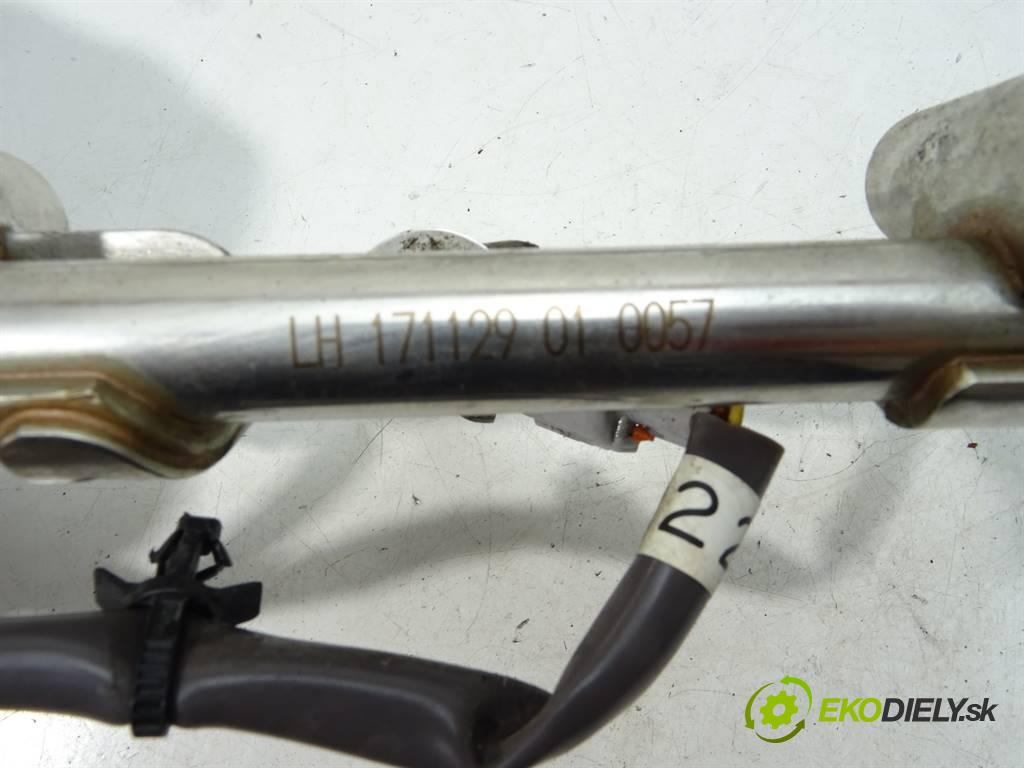 Infiniti Q50S  2018 223 kW SEDAN 4D 3.0T V6 303KM 14- 3000 Lišta vstrekovacia Vstrekovacie ventily LH171129 RH171127 (Vstrekovacie lišty)