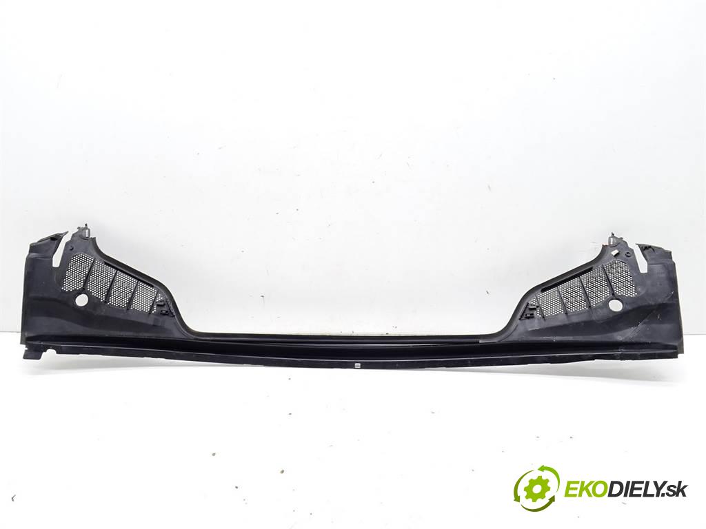 Peugeot 308    HATCHBACK 5D 1.6HDI 90KM 07-13   Torpédo, plast pod čelné okno 9680347280 (Torpéda)