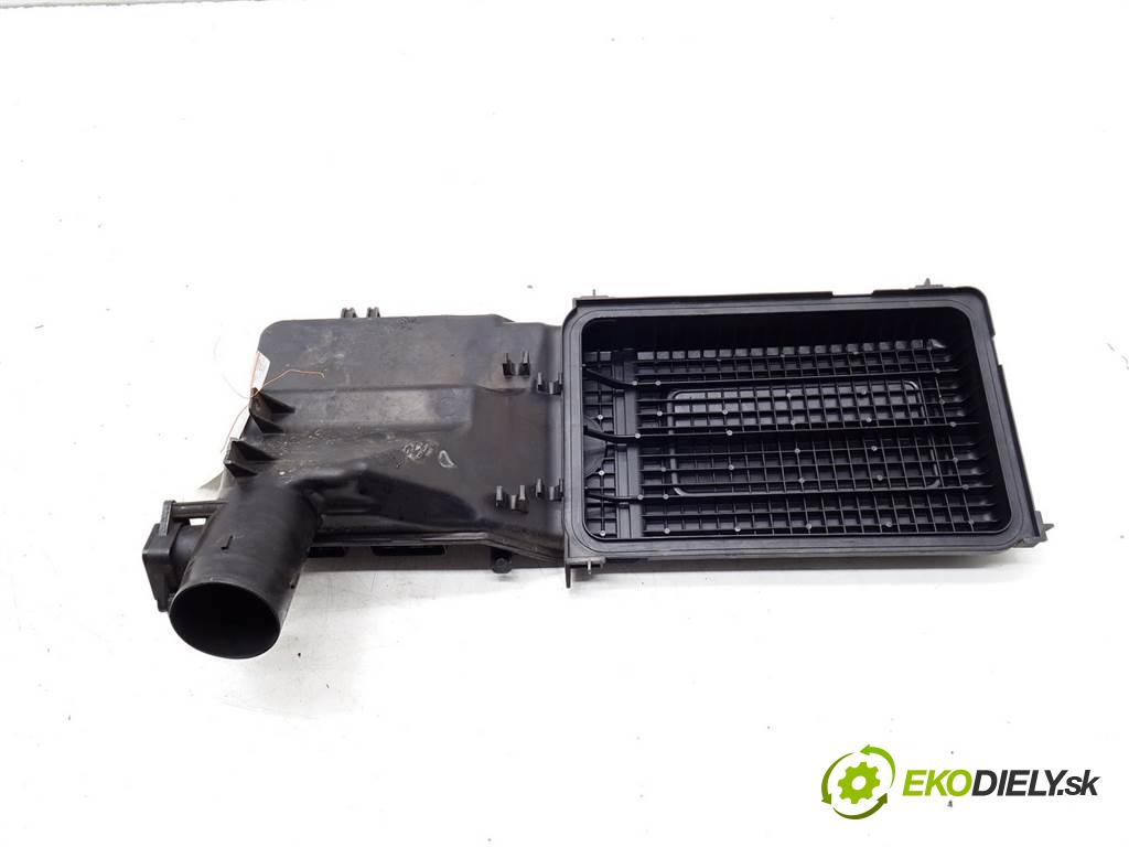 Mazda 3  2003 77 kW BK HATCHBACK 5D 1.6B 105KM 03-09 1600 riadiaca jednotka Motor 100140-7041 (Riadiace jednotky)