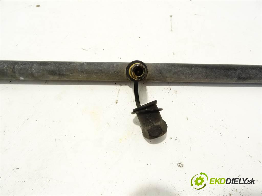 Volvo FH12    FH12 420 EURO2 1993-2001  rúrka klimatizácie  (Rúrky klimatizácie)