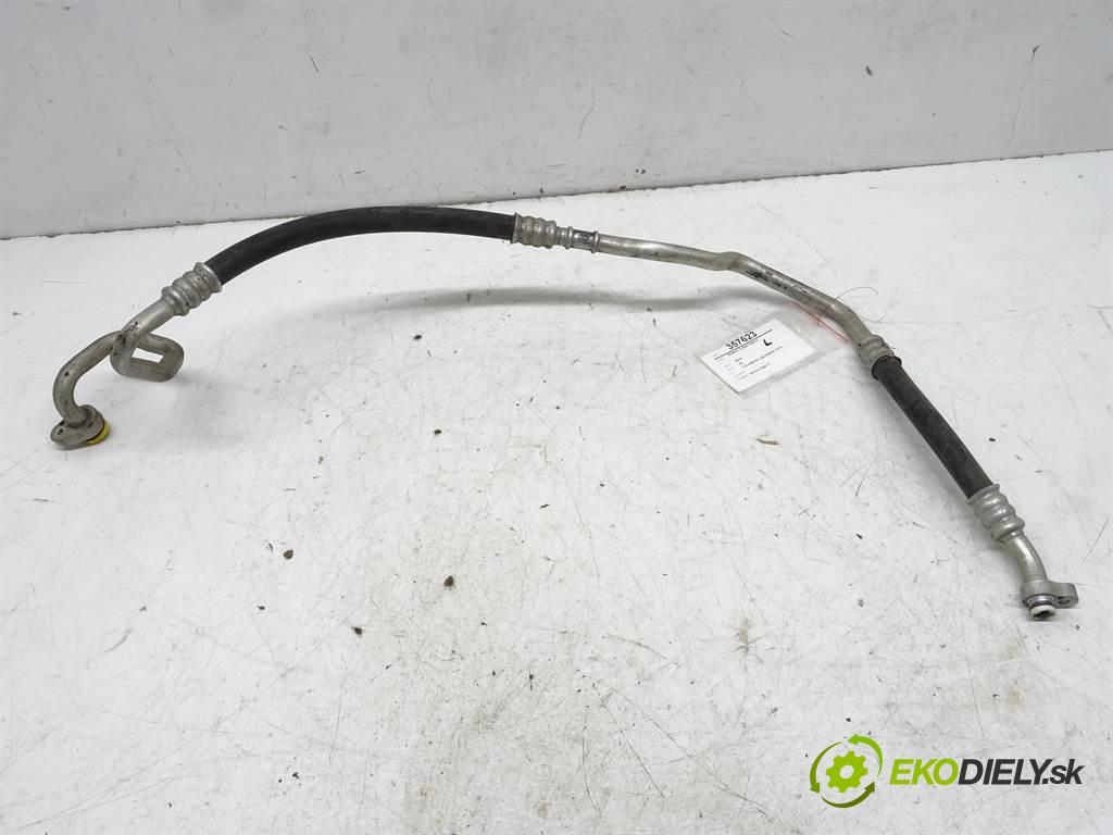 BMW X5    F15 XDRIVE 3.0B 306KM 13-18  rúrka klimatizácie 9271896 (Rúrky klimatizácie)