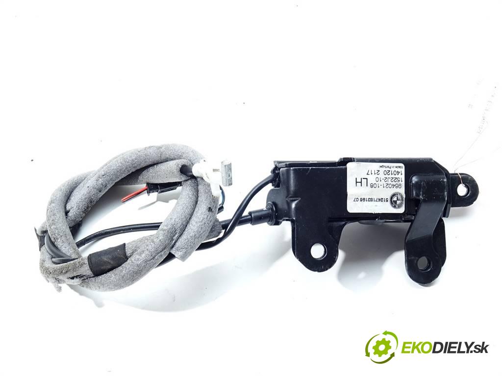 BMW X5    F15 XDRIVE 3.0B 306KM 13-18  zámok dveří zadní část levý 964021