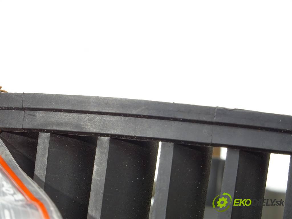 Volvo V50  2011 84 kW KOMBI 5D 1.6D 1114KM 04-12 1600 Ventilátor ventilátor kúrenia 4M5H-18456-CD (Ventilátory kúrenia)