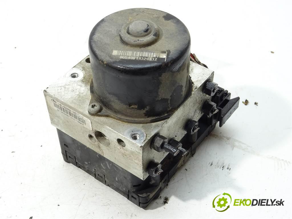Volkswagen Polo III 6N2 FL  2001 37 kW HATCHBACK 3D 1.0B 50KM 99-01 1000 Pumpa ABS 6X0907379B (Pumpy ABS)