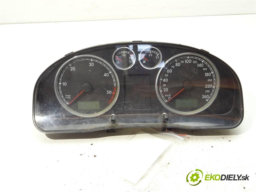 Volkswagen Passat B5 FL  2002 96 kW SEDAN 4D 1.9TDI 101KM 00-05 1900 Prístrojovka 3B0920807A (Prístrojové dosky, displeje)