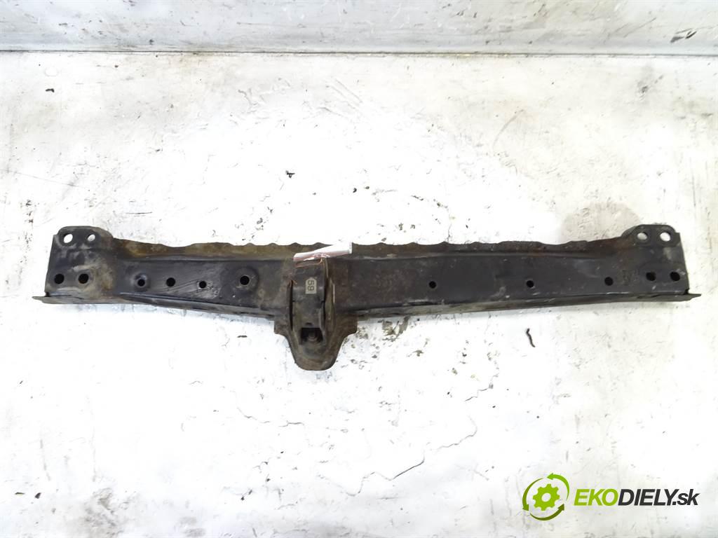 Toyota RAV4 III    LIFT 4WD 2.2D-4D 150KM 05-12  Výstuha pod chladiče