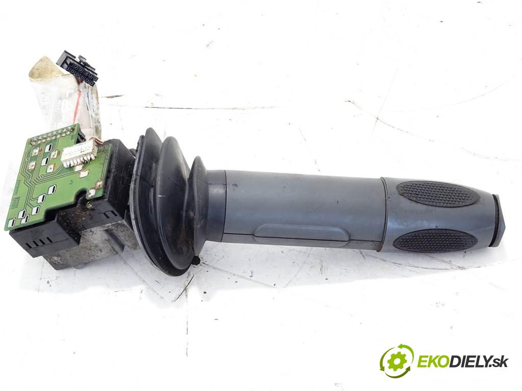 Iveco Stralis    440S43 316kW (430KM) EURO 3 2002-2006  Prepínač tempomatu 41221099