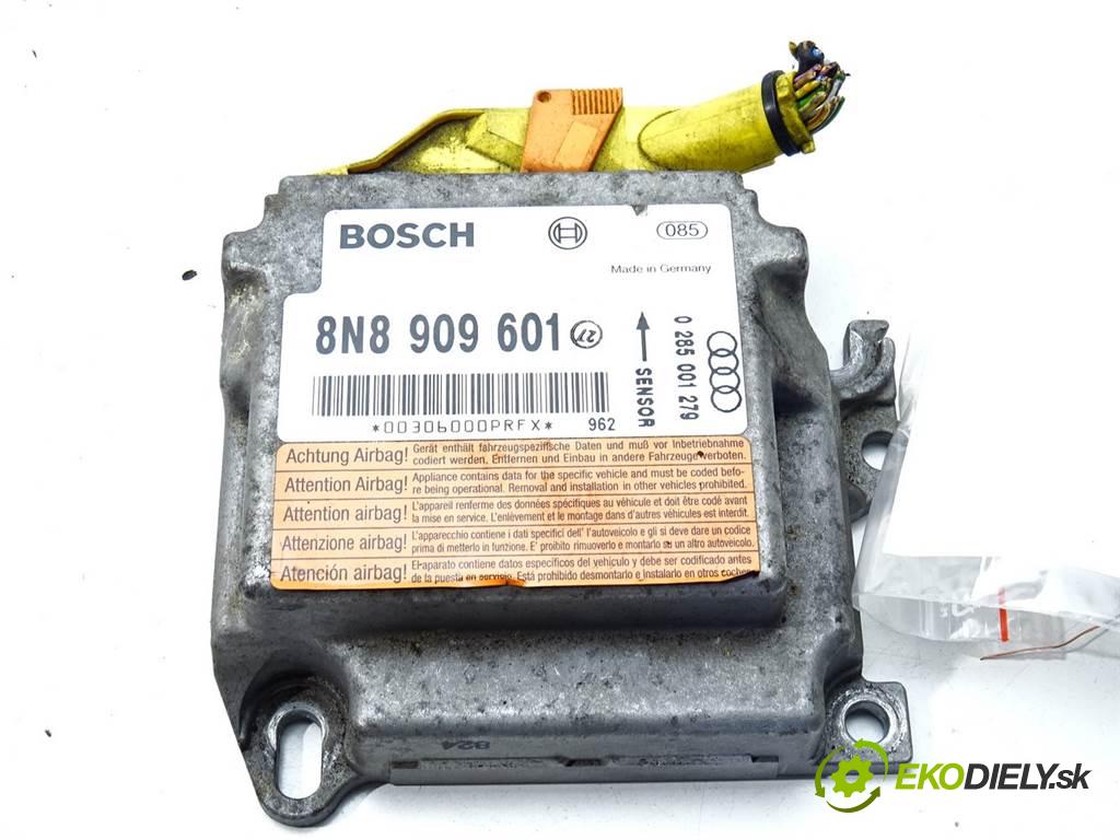 Audi TT  1999  1.8T 180KM 98-06 1800 senzor airbag 8N8909601 (Snímače)