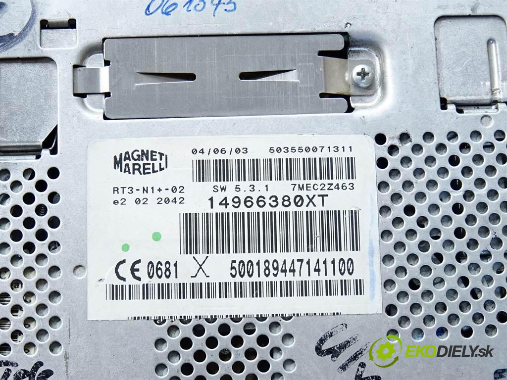 Fiat Ulysse II  2003 80 kW EVASION P 806 2.0JTD 109KM 02-11 2000 RADIO 14966380XT (Audio zariadenia)