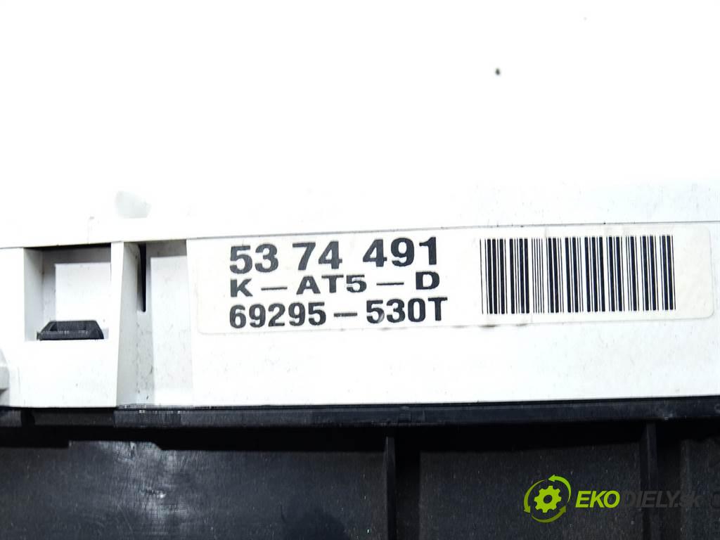 Saab 9-5  2003 88 kW KOMBI 5D 2.2TID 120KM 97-05 2200 Prístrojovka 5374491 (Prístrojové dosky, displeje)