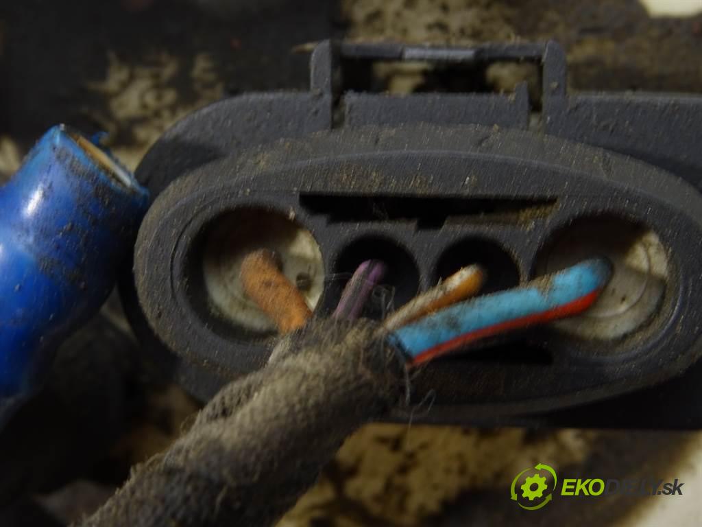 Skoda Octavia I  2000 66 kW 4X4 KOMBI 5D 1.9TDI 90KM 96-00 1900 Pumpa paliva vnútorná  (Palivové pumpy, čerpadlá, plaváky)