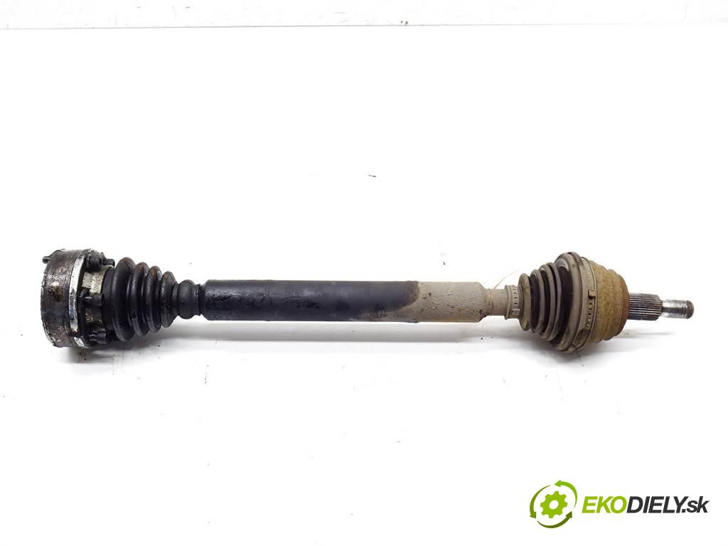 Skoda Octavia I  2000 66 kW 4X4 KOMBI 5D 1.9TDI 90KM 96-00 1900 Poloos pravá  (Poloosy)