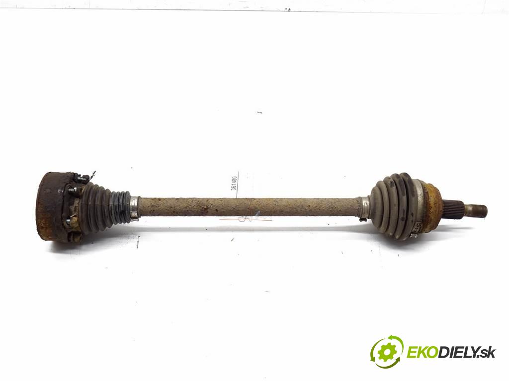Skoda Octavia I    4X4 KOMBI 5D 1.9TDI 90KM 96-00  Poloos ľavá strana zadná  (Ostatné)