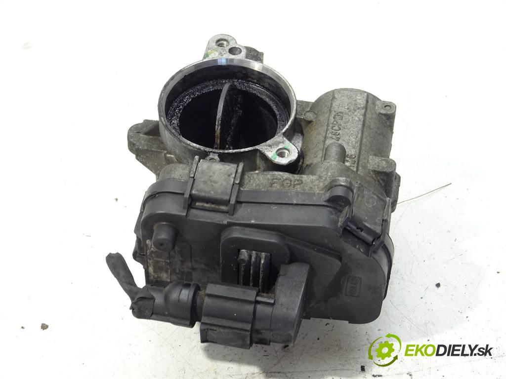 Opel Vectra C    KOMBI 5D 1.9CDTI 120KM 02-08  Škrtiaca klapka 48CPD1 (Škrtiace klapky)