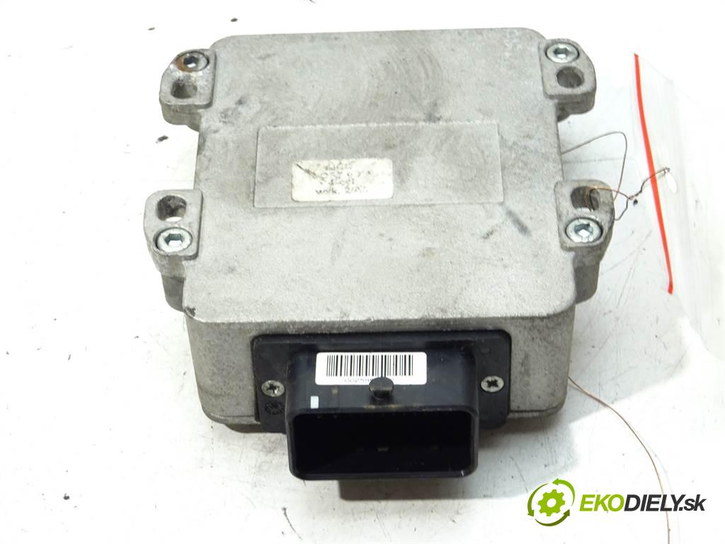 . .    A  riadiaca jednotka do plynového pedálu LPG 67R-014903 (Riadiace jednotky)