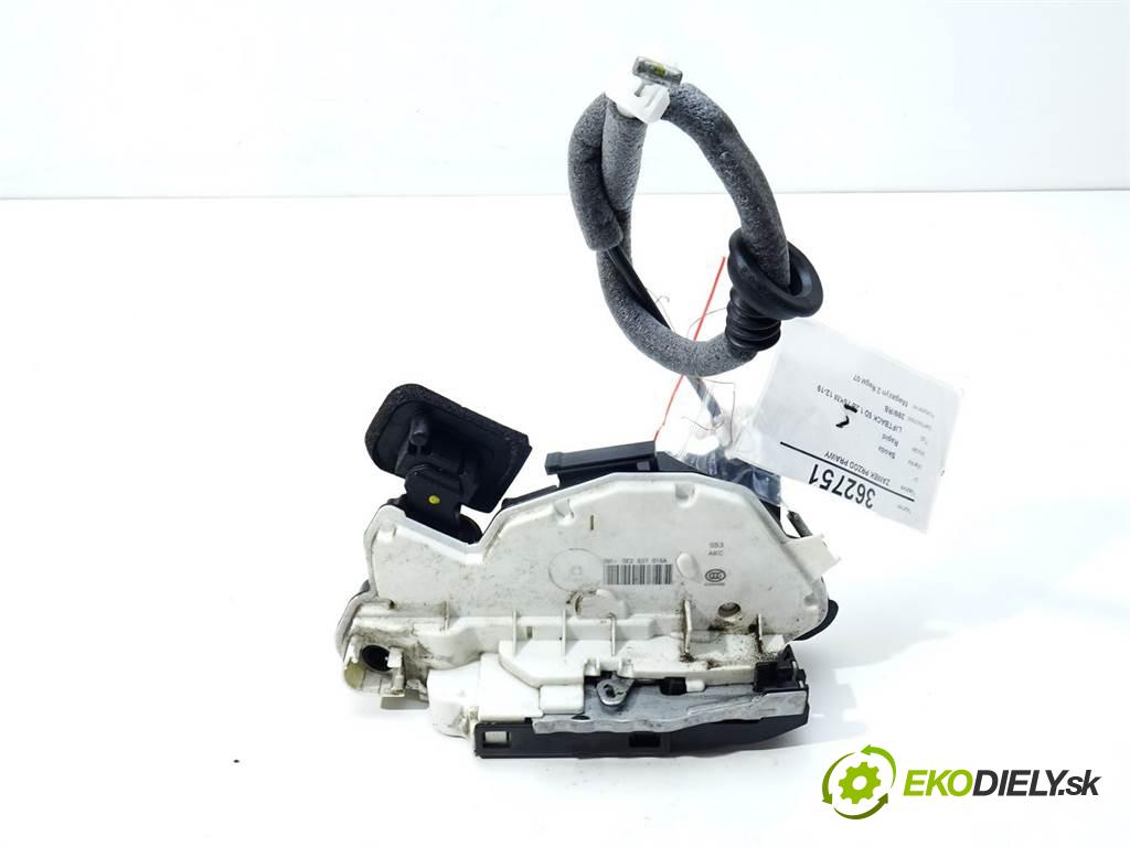 Skoda Rapid  2014 55 kW LIFTBACK 5D 1.2B 75KM 12-19 1200 zámok přední část pravý 5E2837016A