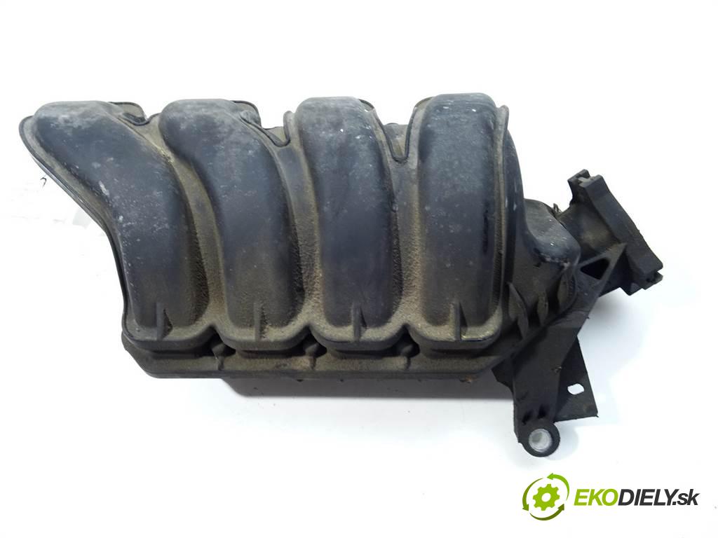 Toyota Corolla E12  2006 71KW HATCHBACK 5D 1.4VVTI 97KM 02-07 1400 Potrubie sacie, sanie 2900307609 (Sacie potrubia)