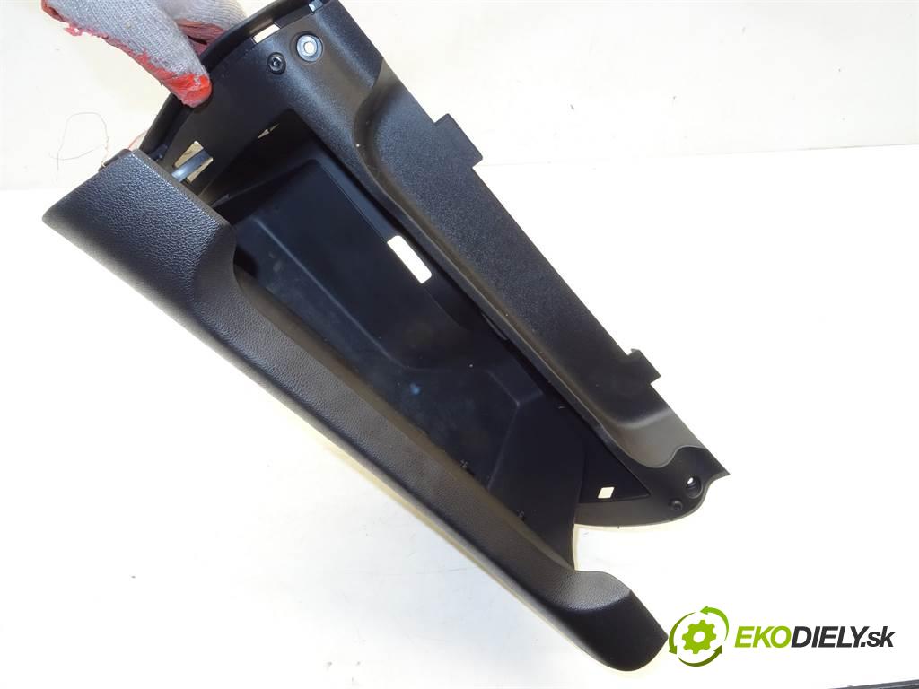 Opel Meriva B  2010 81 kW 1.7CDTI 131KM 10-17 1700 Priehradka, kastlík spolujazdca  (Priehradky, kastlíky)