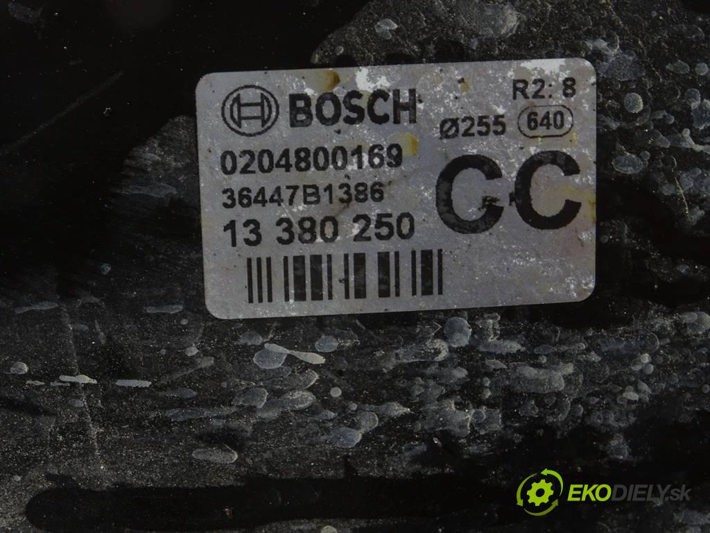 Opel Corsa E  2015 51 kW HATCHBACK 3D 1.2B 69KM 14- 1200 Posilovač Pumpa brzdová 13380250 (Posilňovače bŕzd)