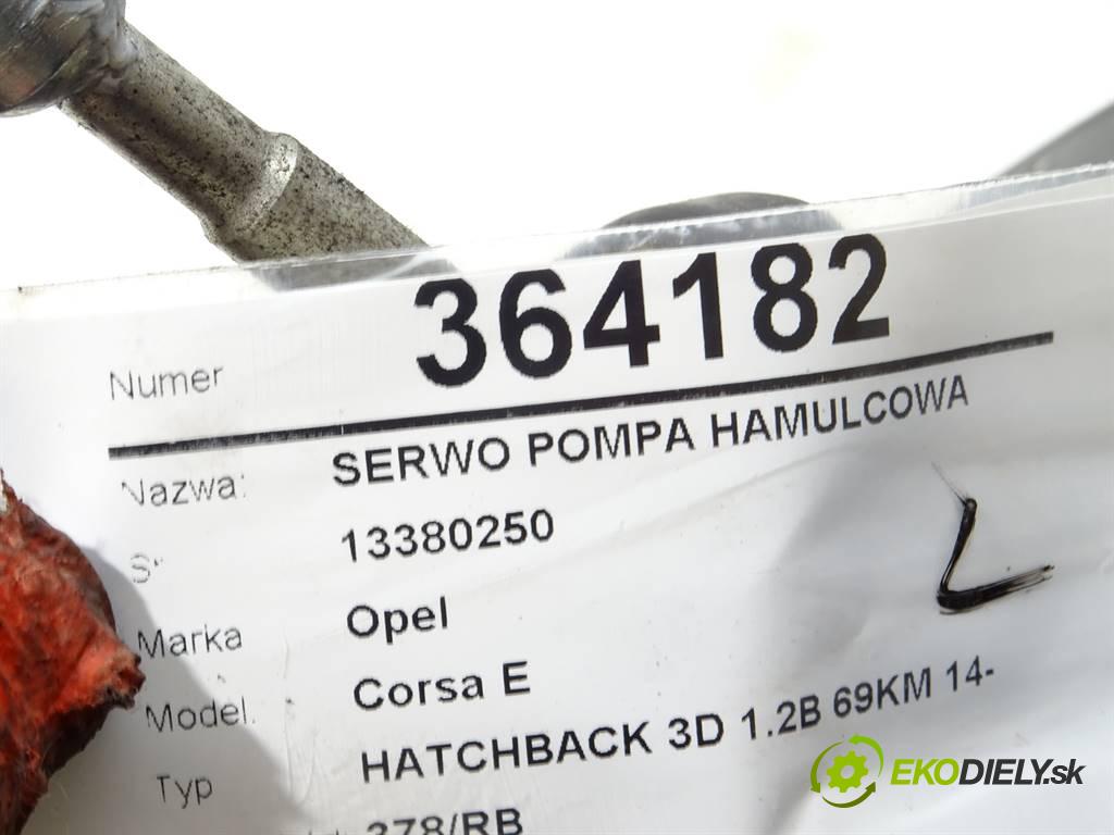 Opel Corsa E  2015 51 kW HATCHBACK 3D 1.2B 69KM 14- 1200 Posilovač Pumpa brzdová 13380250 (Posilňovače bŕzd)