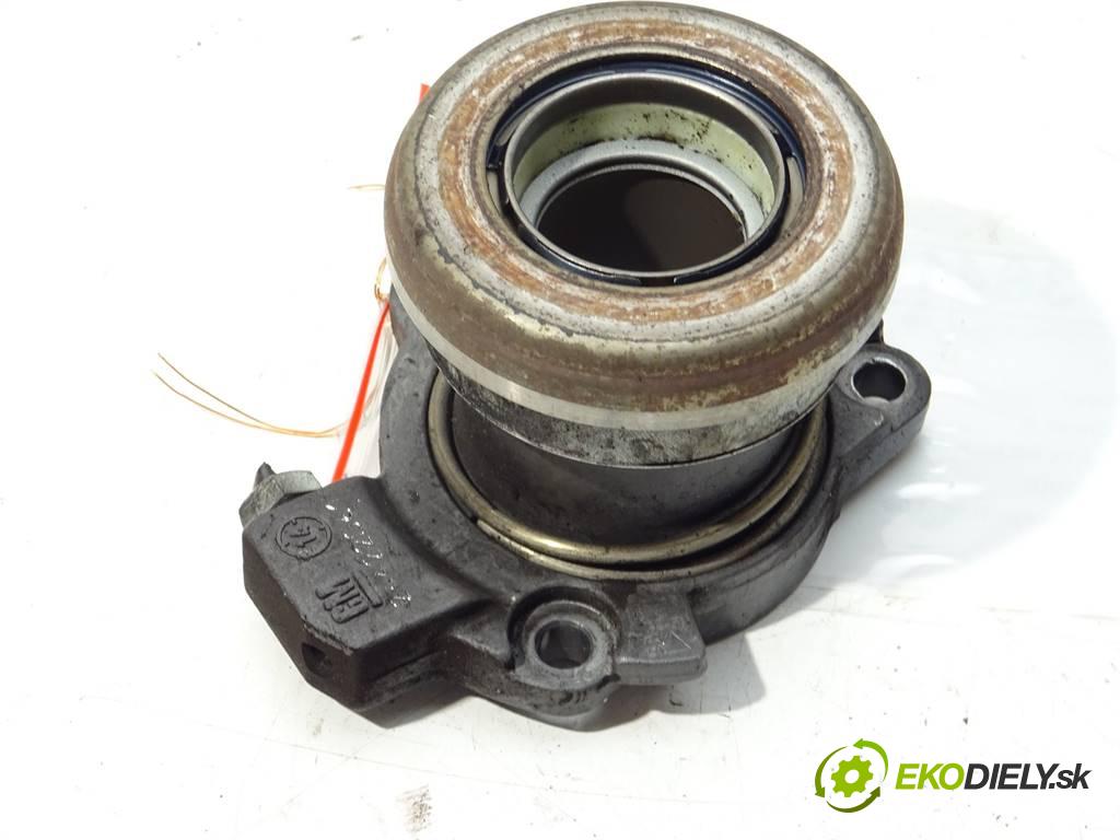 Opel Corsa E  2015 51 kW HATCHBACK 3D 1.2B 69KM 14- 1200 Spojkový valec pumpa spojky  (Valce a ložiská)
