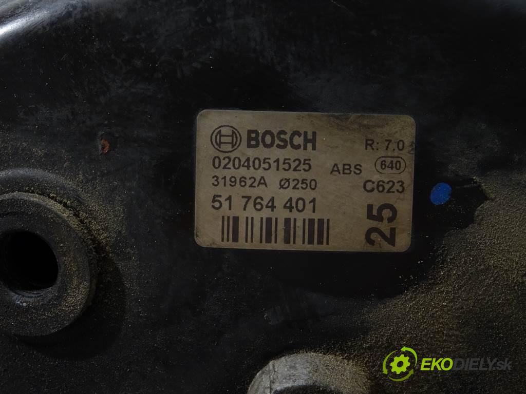 Fiat Doblo  2006 77 kW LIFT 1.9JTD 105KM 04-09 1900 posilovač pumpa brzdová 51764401 (Posilovače brzd)