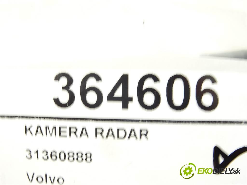 Volvo V40 II    LIFTBACK 5D 2.0B T2 122KM 12-19  KAMERA snímač deště 31360888