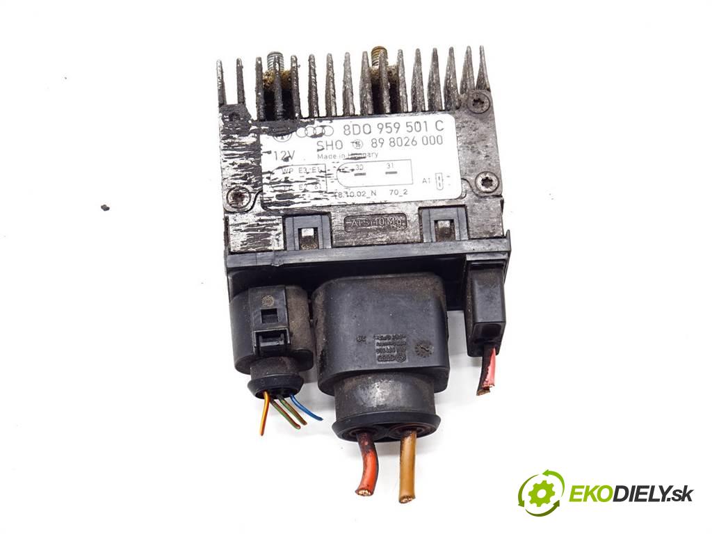Audi A6 C5    LIFT KOMBI 5D 2.4B V6 170KM 97-04  Modul Riadiaca jednotka ventilátora 8D0959501 (Ostatné)