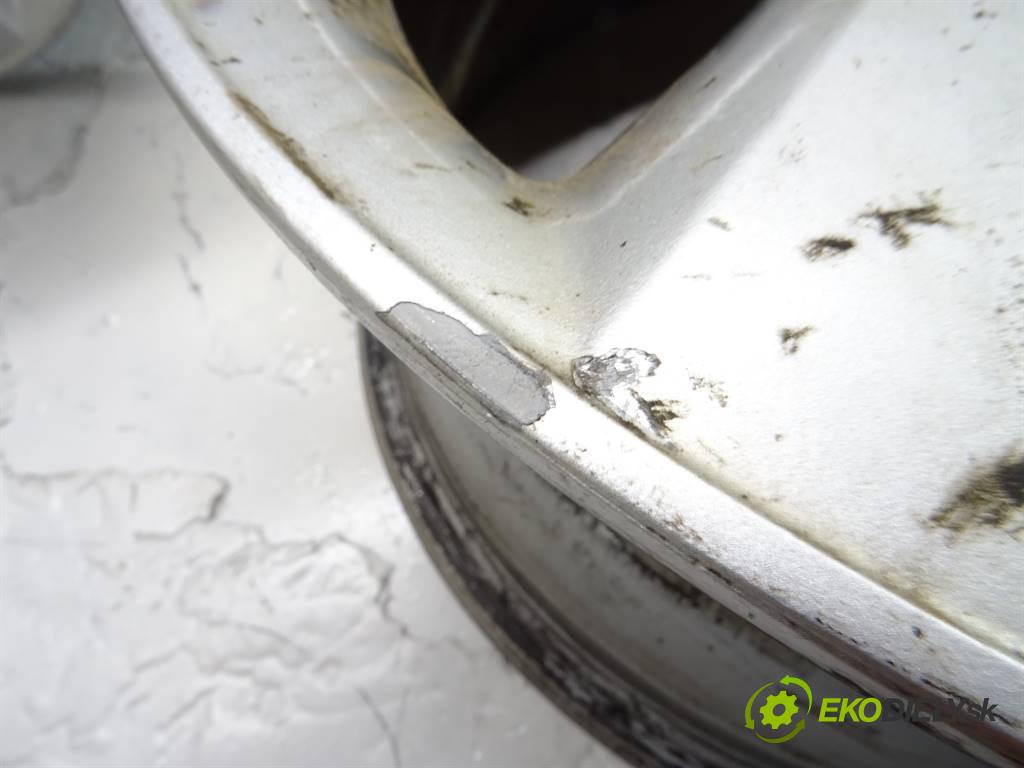 Toyota RAV4 II    16 7J 5X114,3 ET35  disky hliníkové 16  (Hliníkové)