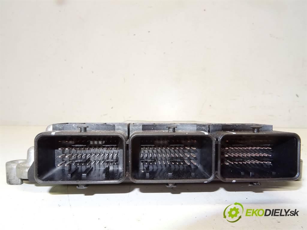 Ford Galaxy II    MK3 2.2TDCI 175KM 06-15  riadiaca jednotka Motor 8U71-12A650-FB 0281015410 (Riadiace jednotky)
