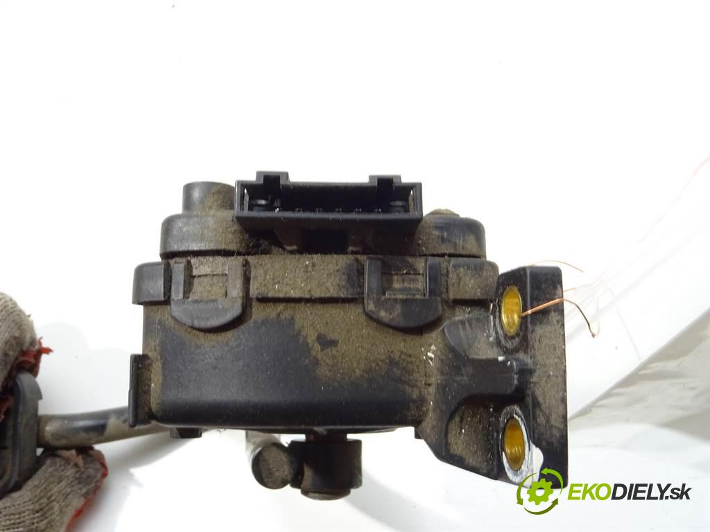 Seat Alhambra LIFT  2002 85KW 1.9TDI 115KM 00-10 1896 Potenciometer plynového pedálu 7M3721603B (Pedále)
