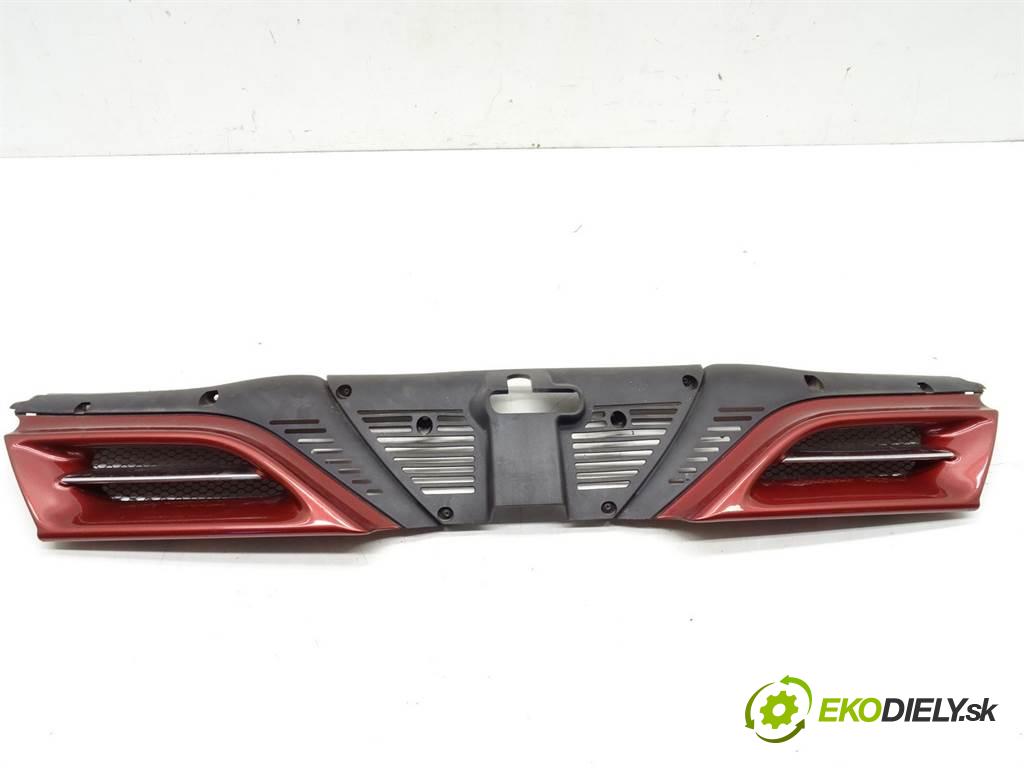 Alfa Romeo 166  2000 114 kW 2.0TS 155KM 98-03 2000 mřížka maska 606522840 (Mřížky (masky) chladičů)