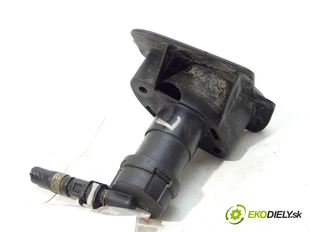 Opel Vectra C LIFT    KOMBI 5D 1.9CDTI 120KM 02-08  ostrekovača svetla ľavy  (Motorčeky, čerpadlá ostrekovačov)
