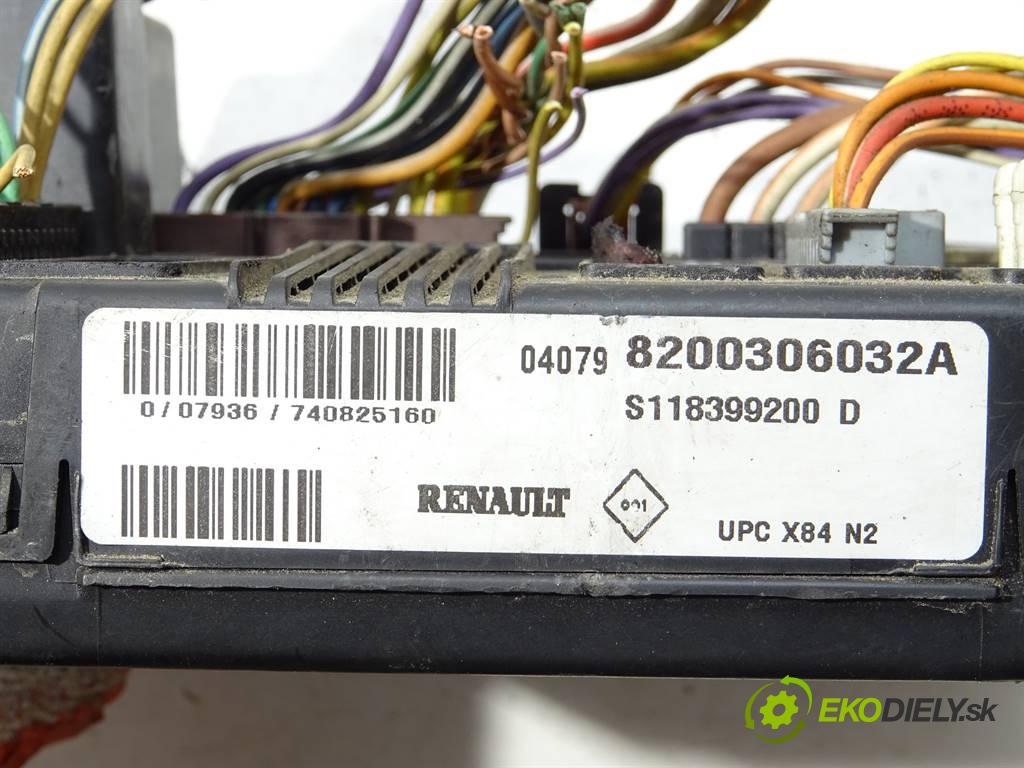 Renault Scenic II    1.9DCI 03-06  modul UPC 8200306032A