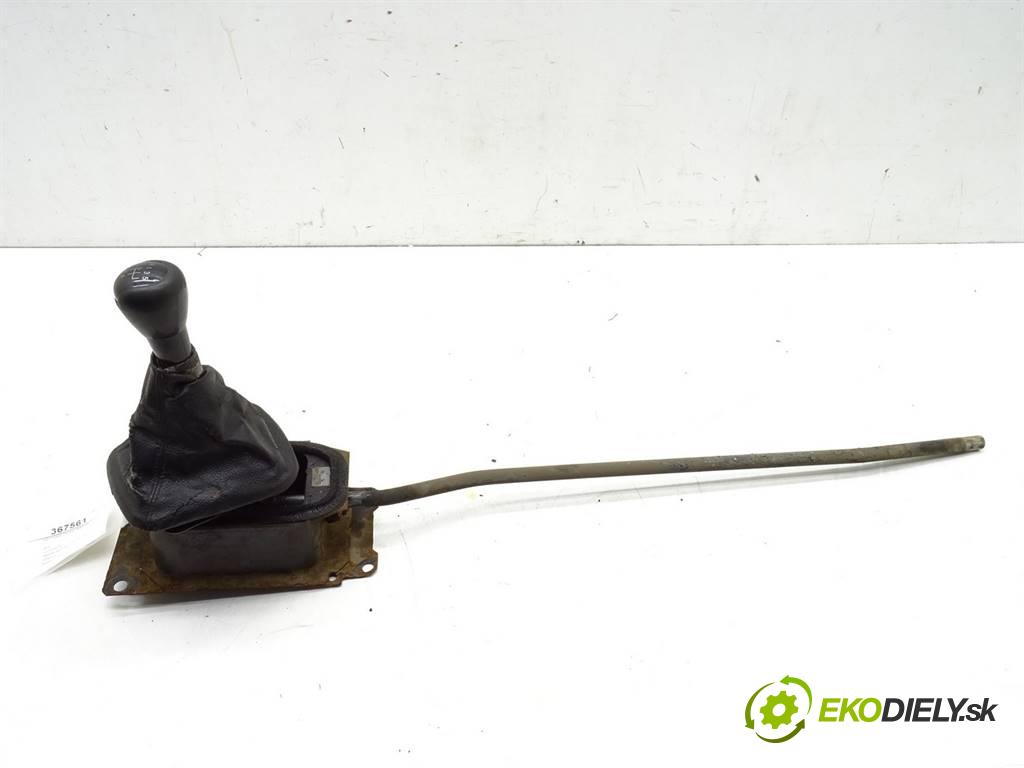 Seat Cordoba FL  2000 55KW SEDAN 4D 1.6B 75KM 99-02 1600 Kulisa 6K0711023T (Rýchlostné páky / kulisy)