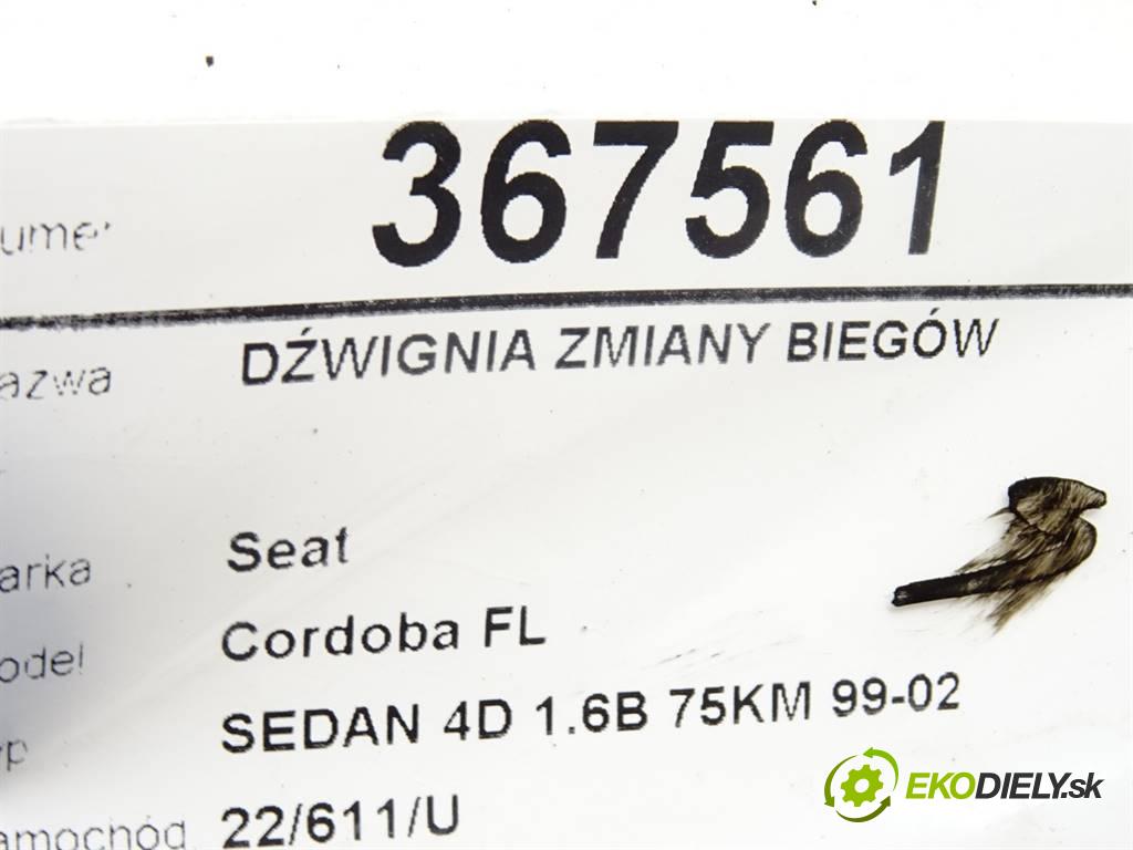Seat Cordoba FL  2000 55KW SEDAN 4D 1.6B 75KM 99-02 1600 Kulisa 6K0711023T (Rýchlostné páky / kulisy)