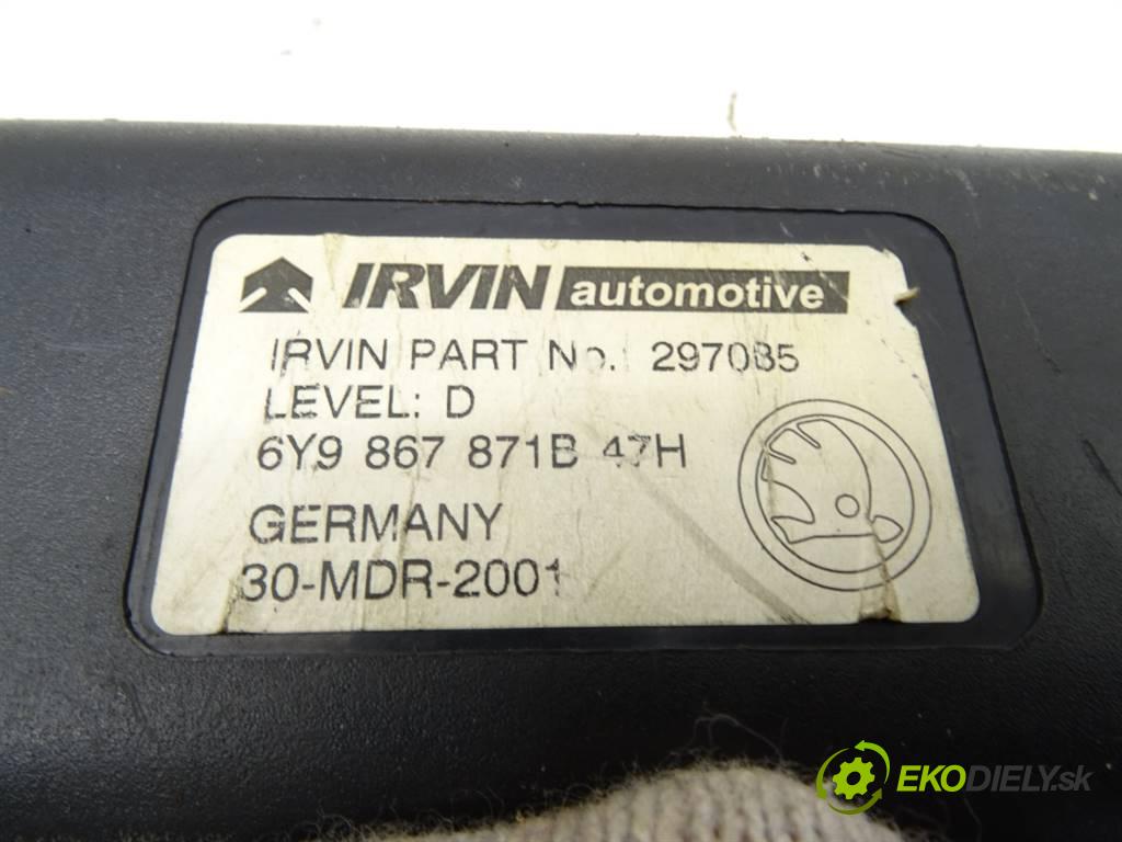 Skoda Fabia    KOMBI 1.9SDI 64KM 99-07  Roleta 6Y9867871B (Rolety kufra)