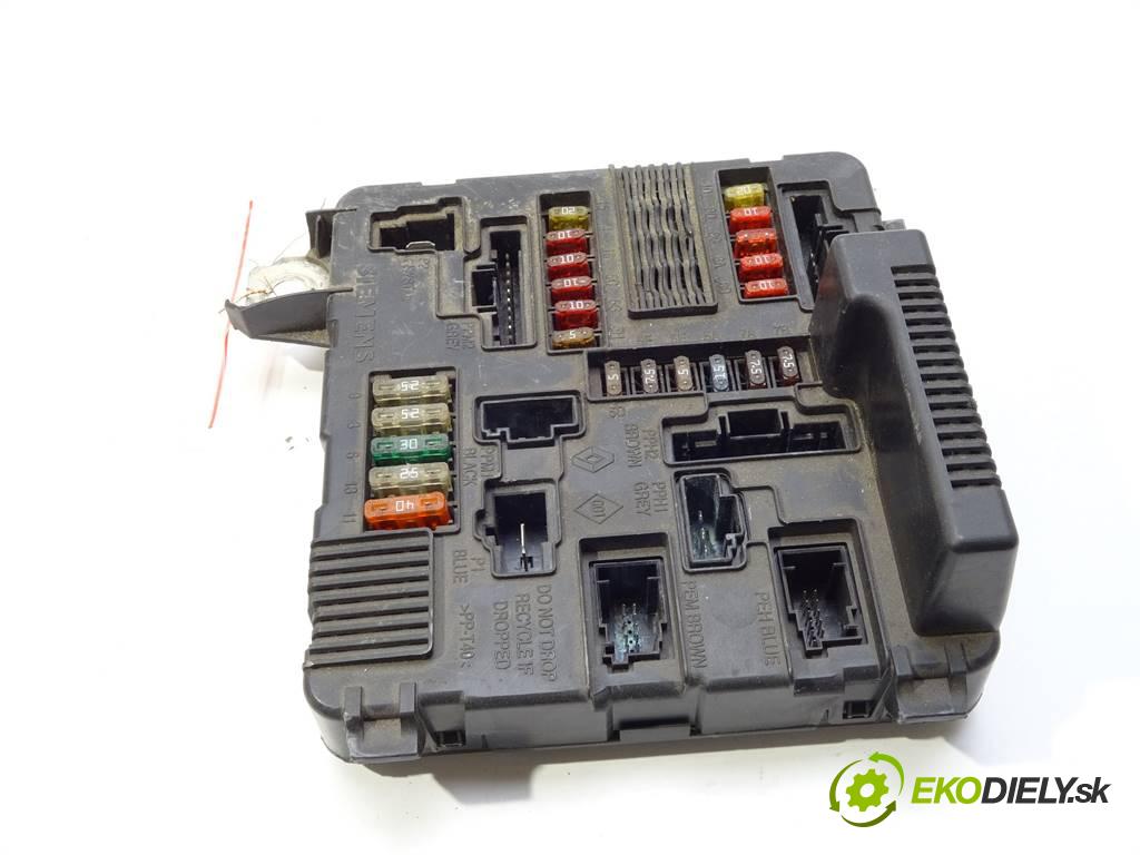 Renault Megane II    A  Modul UPC 8200306033