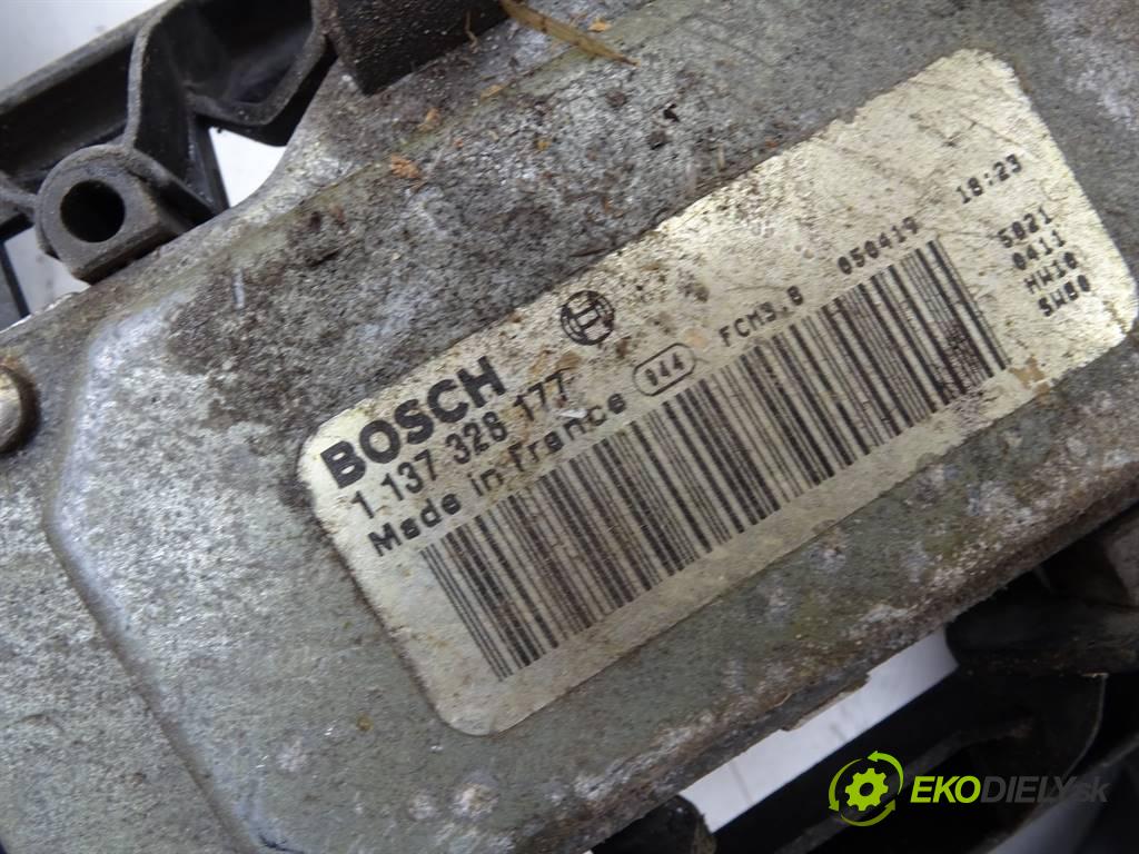 Mercedes-Benz B W245  2005 80 kW 2.0CDI 109KM 05-11 2000 Ventilátor chladiča A1698202942 1137328177 (Ventilátory)