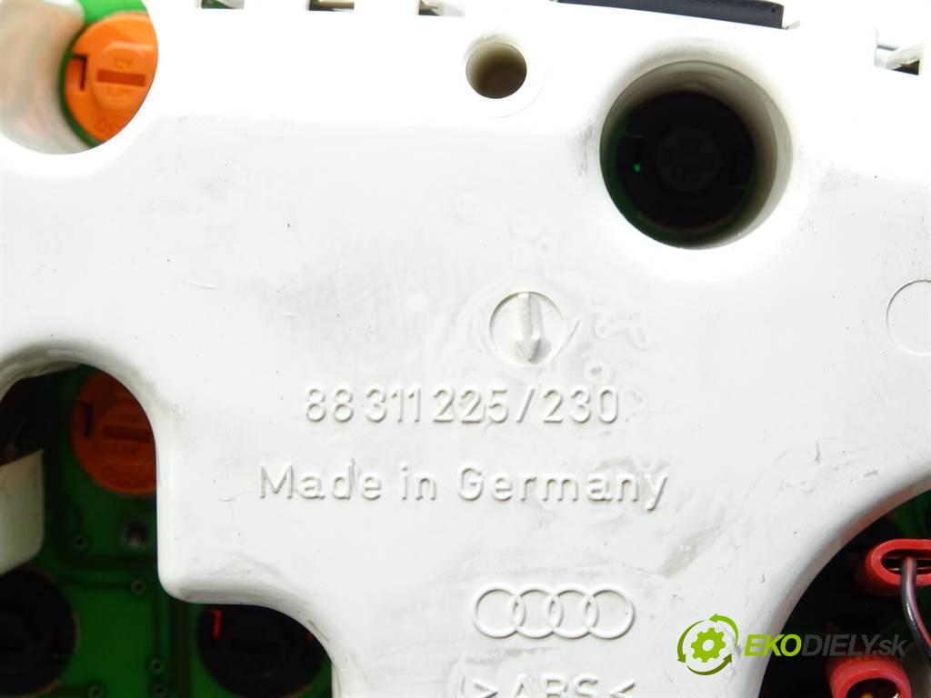 Audi A4 B5  1995 66 kW SEDAN 4D 1.9TDI 110KM 94-01 1900 prístrojovka 8D0919033AX (Přístrojové desky, displeje)