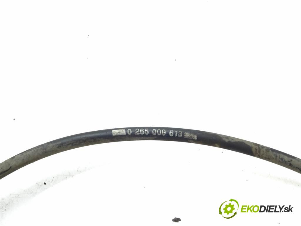 Renault Megane IV  2017  SEDAN 4D 1.5DCI 110KM 15- 1500 Snímač ABS predný pravy 0265009613 (Snímače ABS)