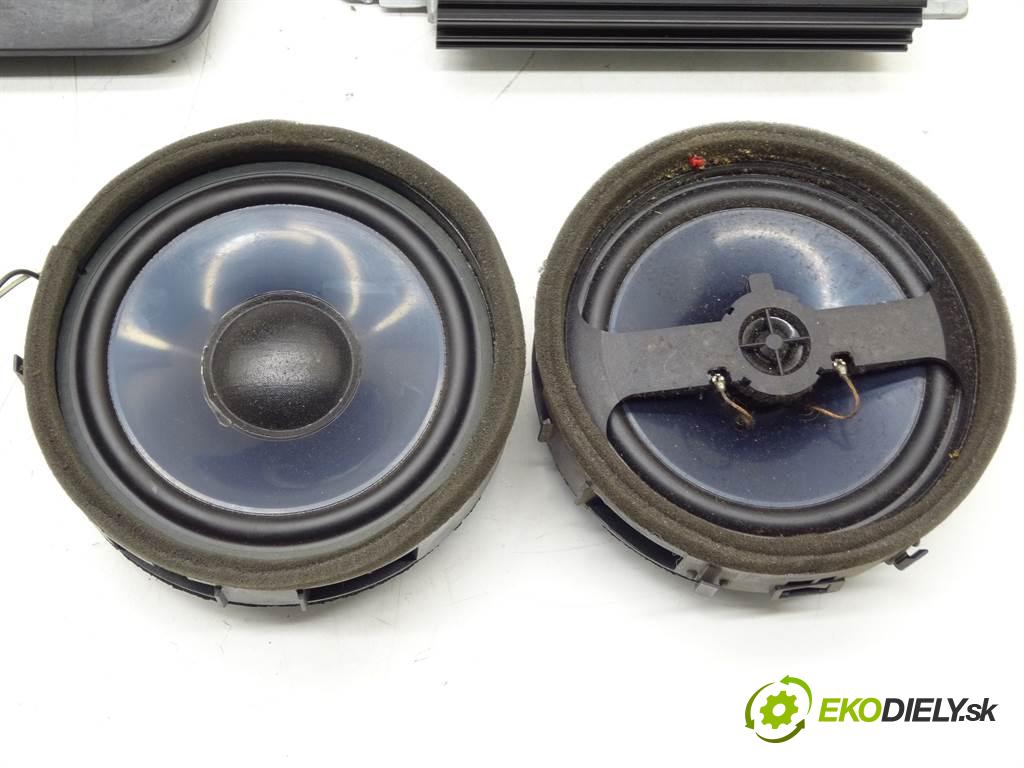 Mitsubishi Outlander II    2.0DI-D 140KM 06-12  reproduktory Zosilňovač subwoofer ROCKFORD 8701A279 8720A012