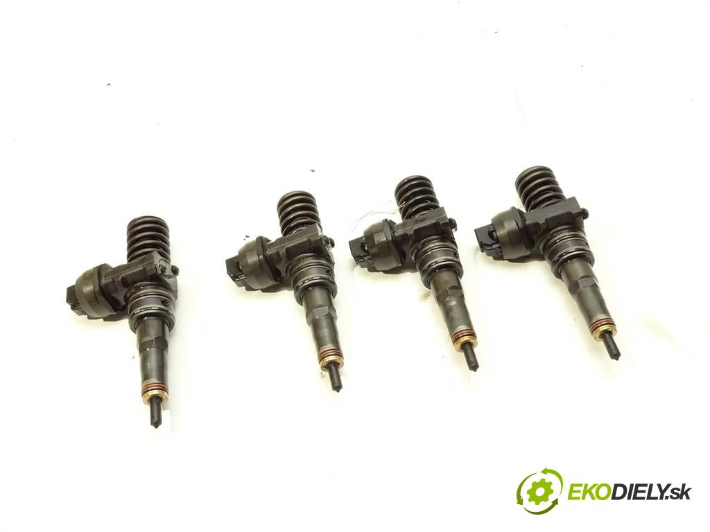 Volkswagen Golf IV  2003  HATCHBACK 5D 1.9TDI 101KM 97-03 1900 vstrekovače 0414720037 (Vstrekovače)